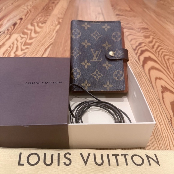 Louis Vuitton Handbags - Louis Vuitton 1998 Monogram Agenda PM